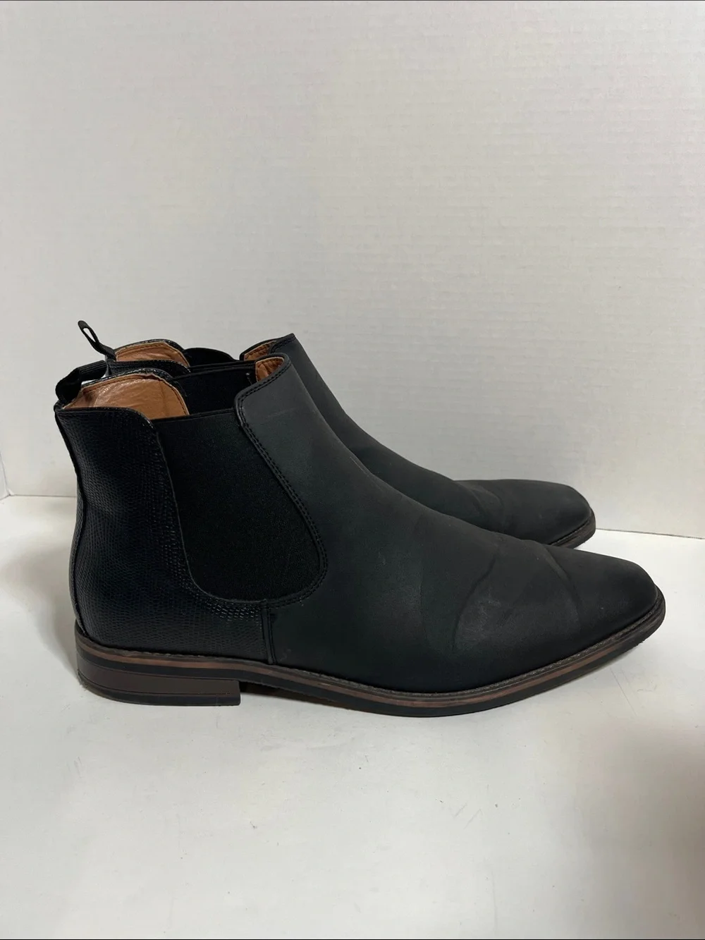 Steve Madden Men's faux Black Leather Chukka Boots